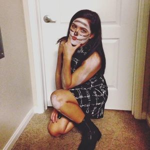 Cropped shirt & skirt combo